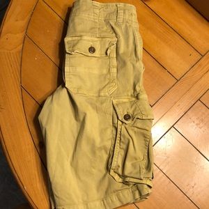 American Eagle Men’s Cargo Shorts Khaki